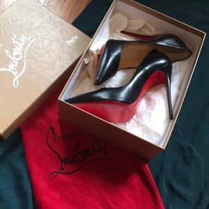 Christian Louboutin So Kate Sz 40